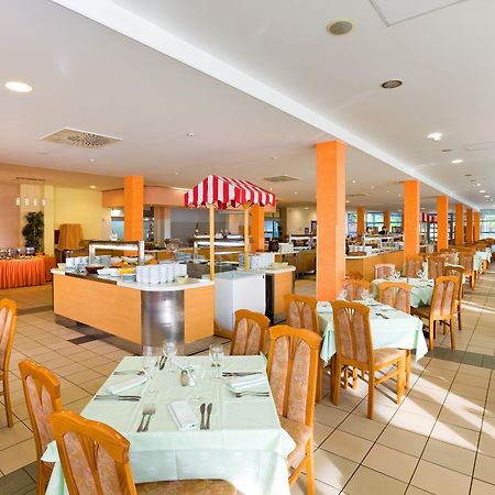 Apartments Polynesia Plava Laguna Ουμάγκ Εστιατόριο φωτογραφία